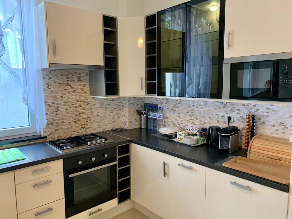 Appartement Chez Agnes Brussel Bagian luar foto